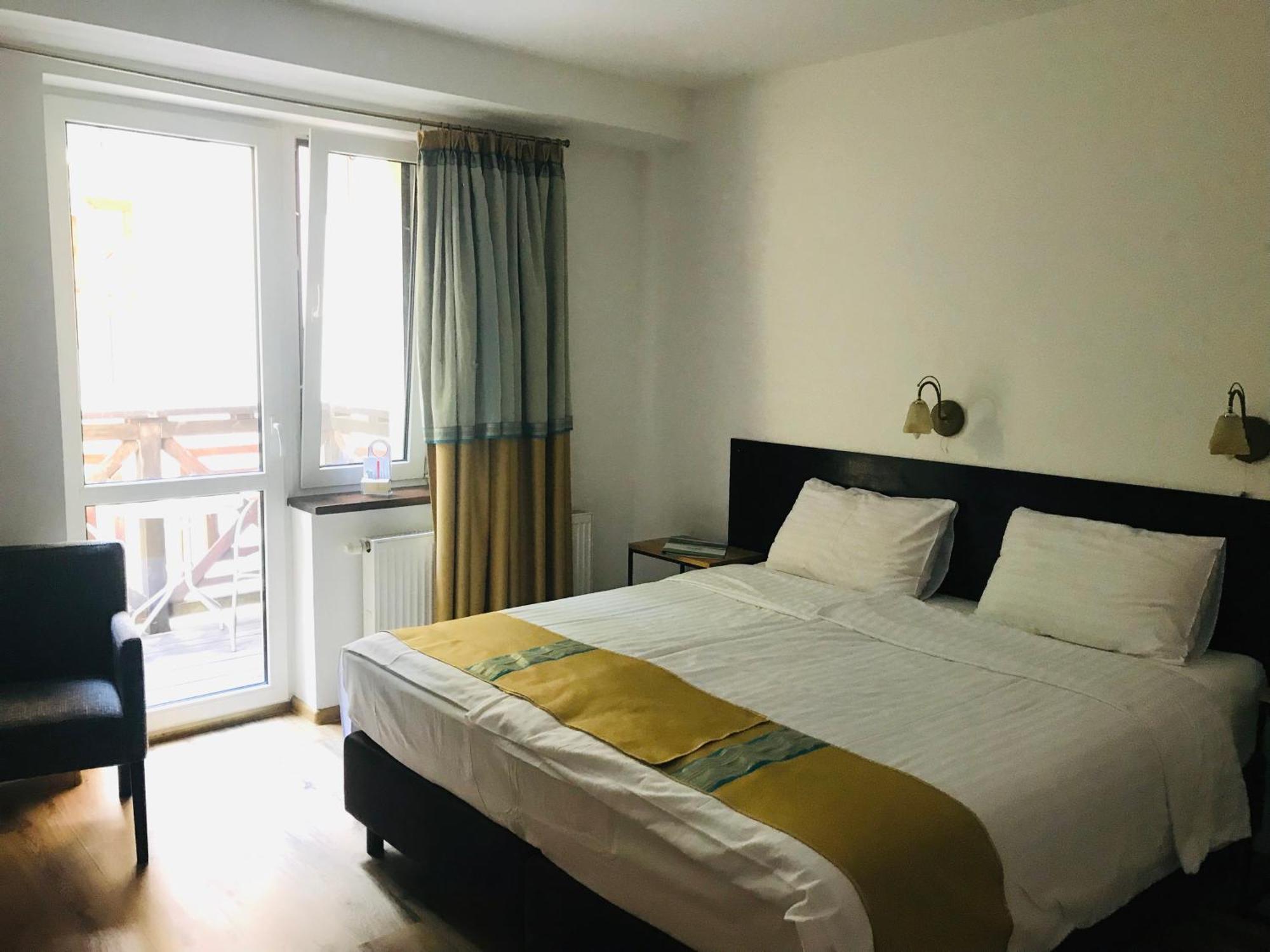 Przystanek Tlen Bed & Breakfast Екстериор снимка