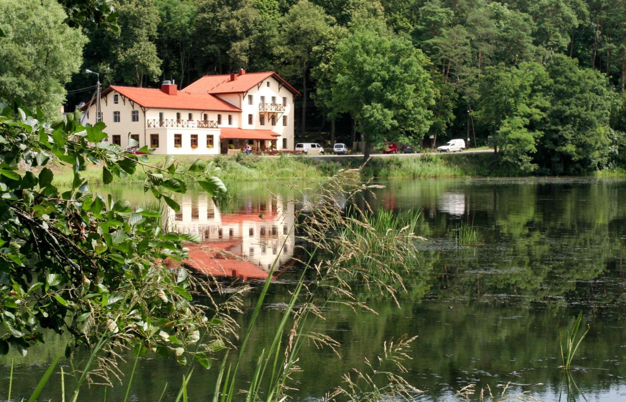Przystanek Tlen Bed & Breakfast Екстериор снимка